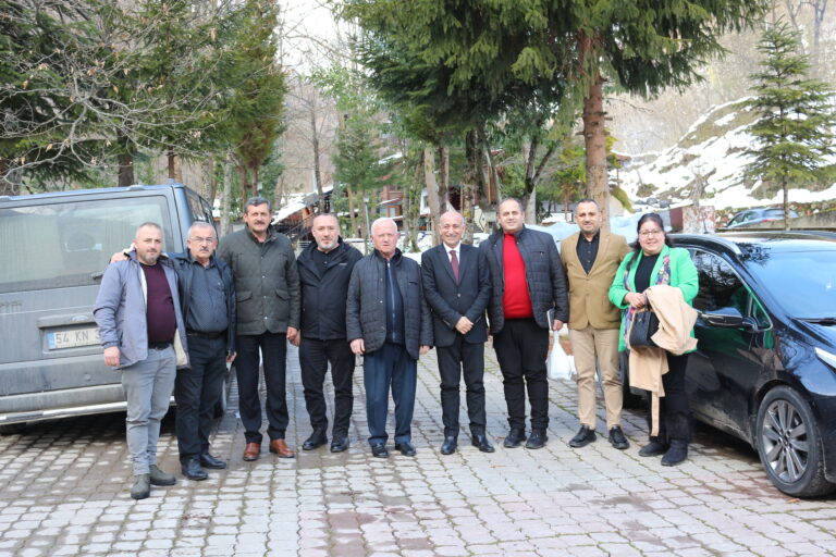 Merkez Birliği Yönetim Kurulu Başkanı M. Hanifi Oğus, Doğu Marmara kooperatifleri ile bir araya geldi