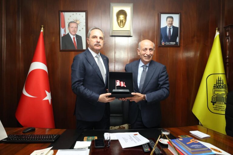 Başkan Mesut Şengün’den İstanbul Kamyoncular Odası’na Ziyaret: Trafik ve Tahli Alanları Projesi Görüşüldü