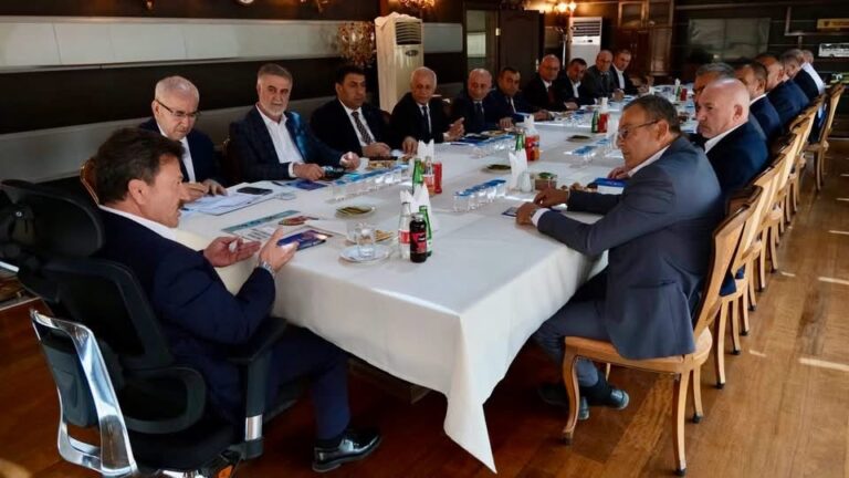 Başkan OĞUS, TŞOF Tarafında Düzenlenen Kamyoncular Mesleki Faaliyet Komisyonu Toplantısına Katıldı.